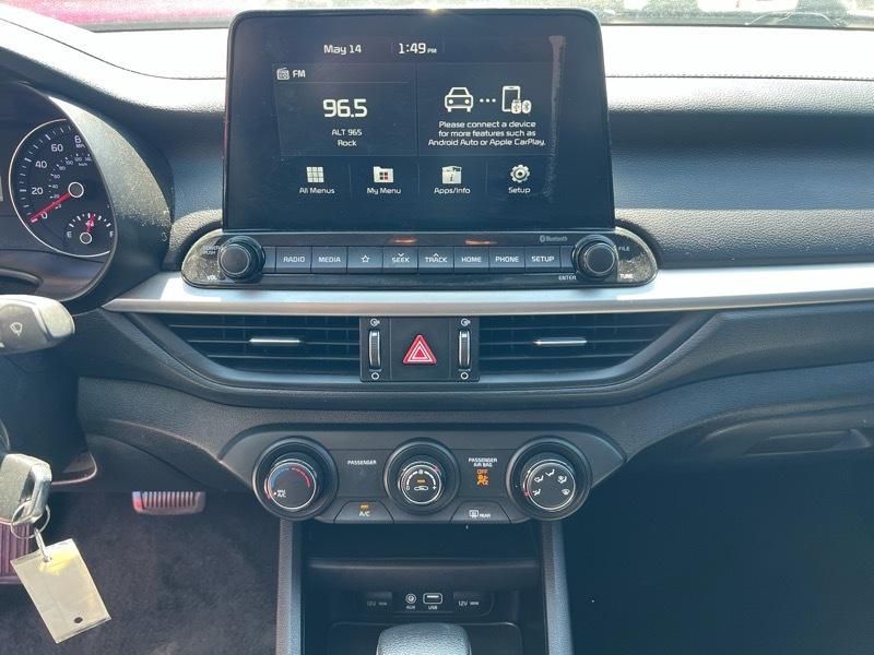 Kia Forte LXS IVT 2021