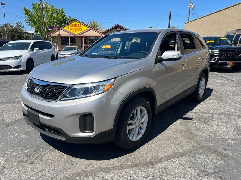 Kia Sorento 2WD 4dr I4 LX 2014