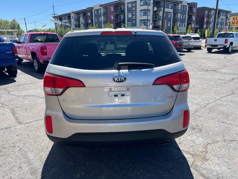 Kia Sorento 2WD 4dr I4 LX 2014