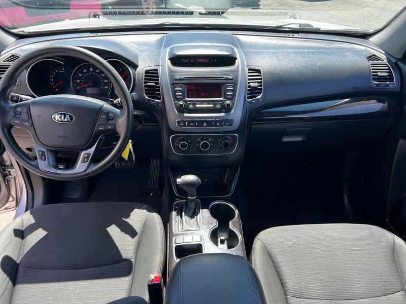 Kia Sorento 2WD 4dr I4 LX 2014