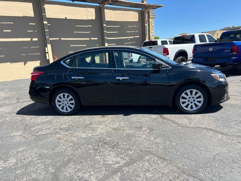 Nissan Sentra S CVT 2017