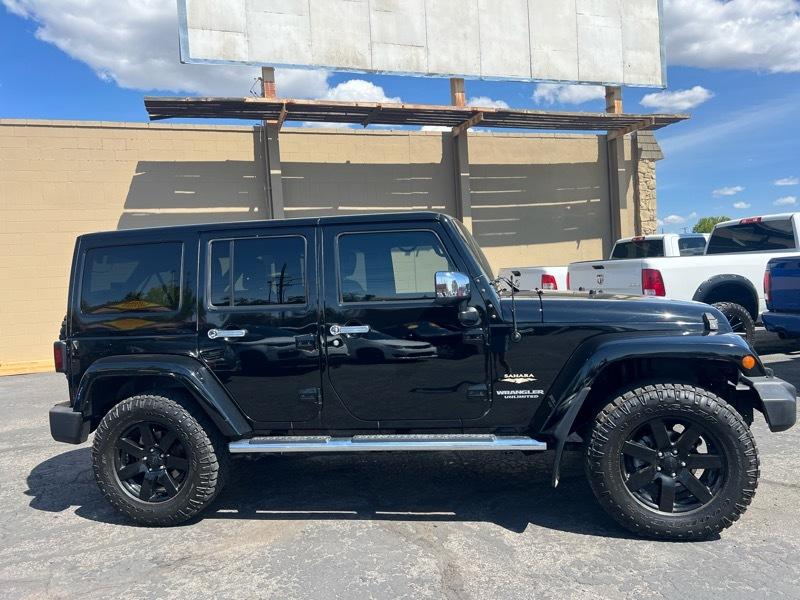 Jeep Wrangler Unlimited 4WD 4dr Sahara 2015
