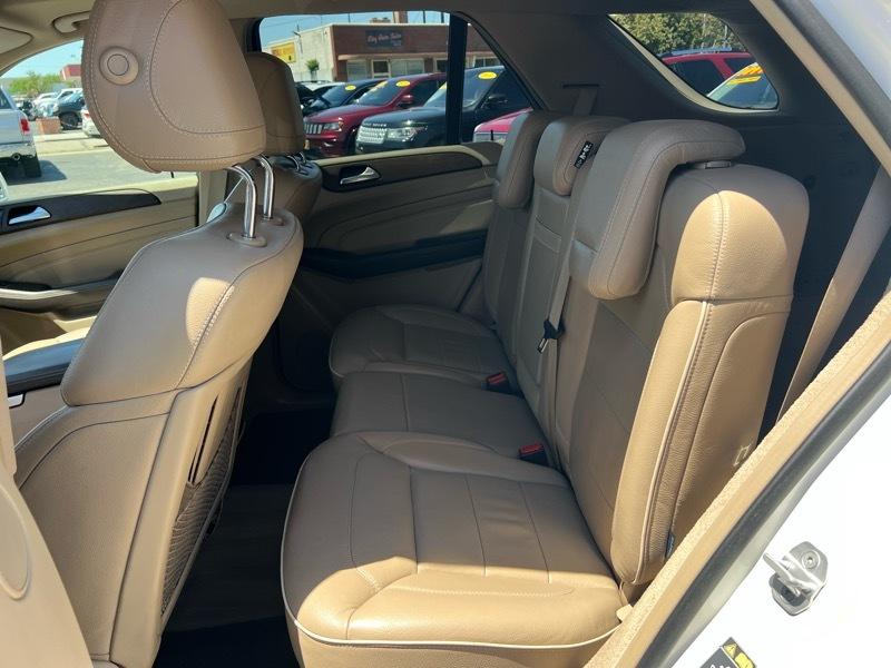 Mercedes-Benz M-Class 4MATIC 4dr ML 550 2013