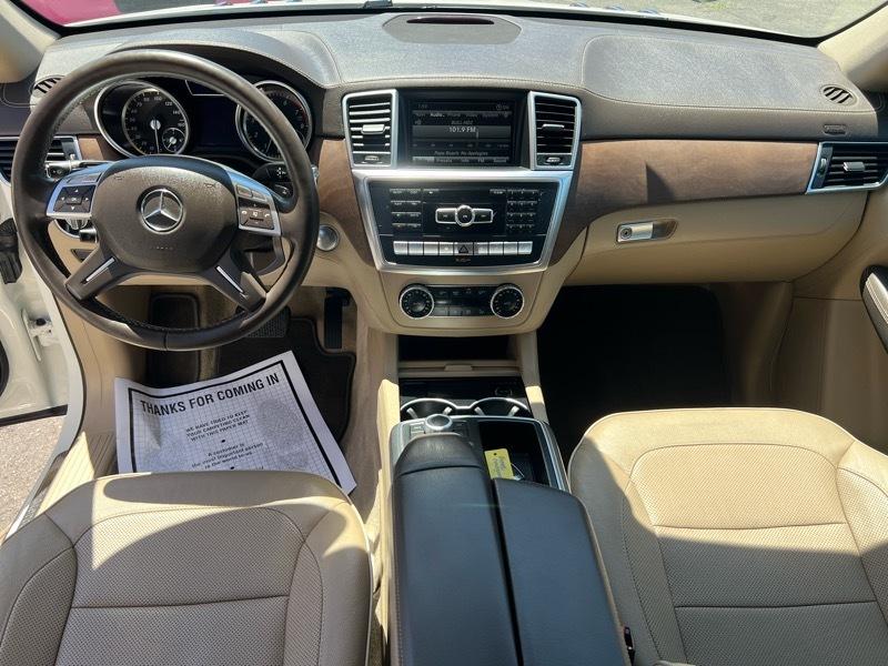 Mercedes-Benz M-Class 4MATIC 4dr ML 550 2013