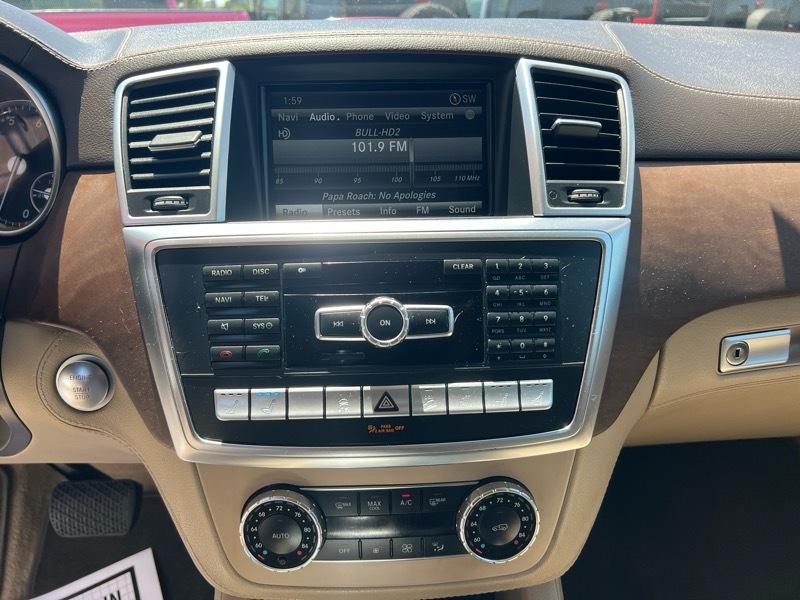 Mercedes-Benz M-Class 4MATIC 4dr ML 550 2013