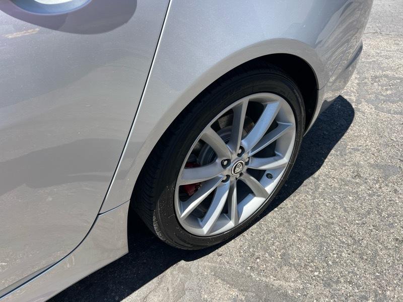 Jaguar XF 4dr Sdn V6 AWD 2013