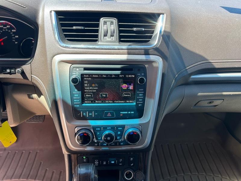 GMC Acadia AWD 4dr Denali 2013
