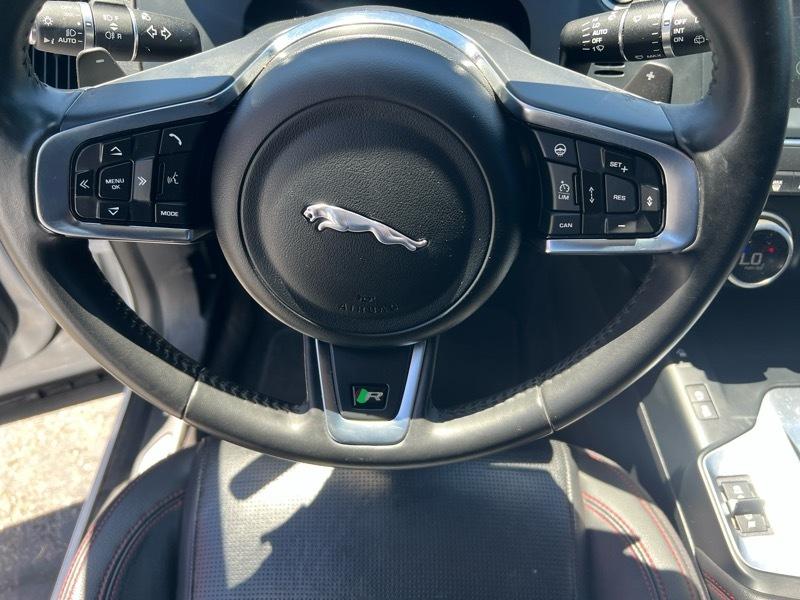 Jaguar E-Pace P250 AWD Checkered Flag Edition 2020
