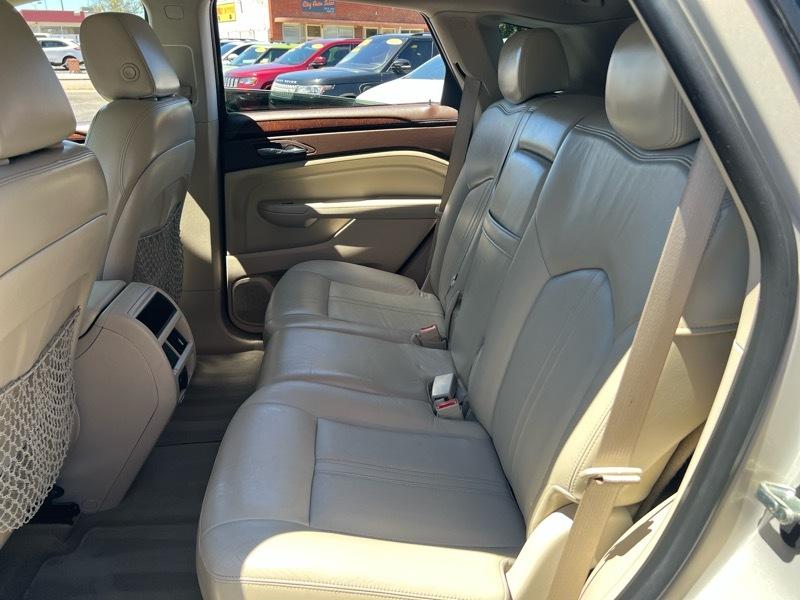 Cadillac SRX FWD 4dr Luxury Collection 2011