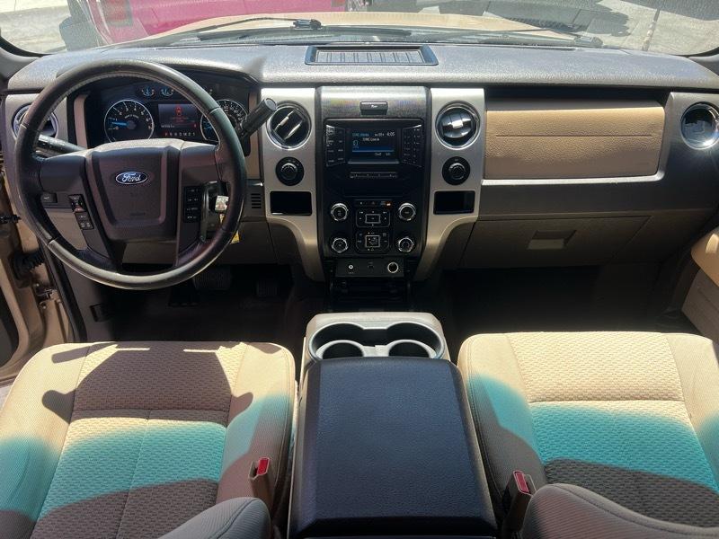 Ford F-150 4WD SuperCrew 145" Platinum 2013