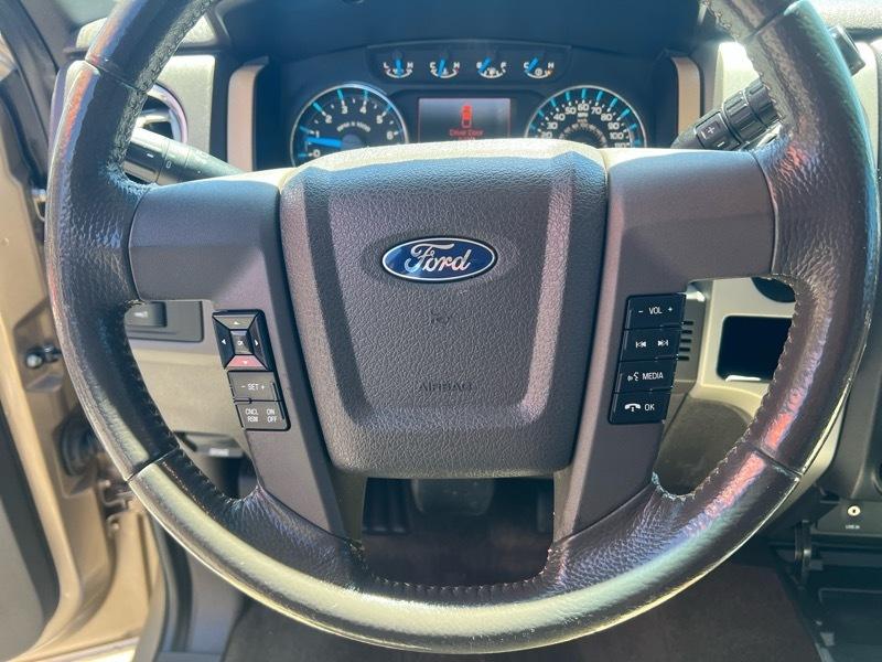 Ford F-150 4WD SuperCrew 145" Platinum 2013