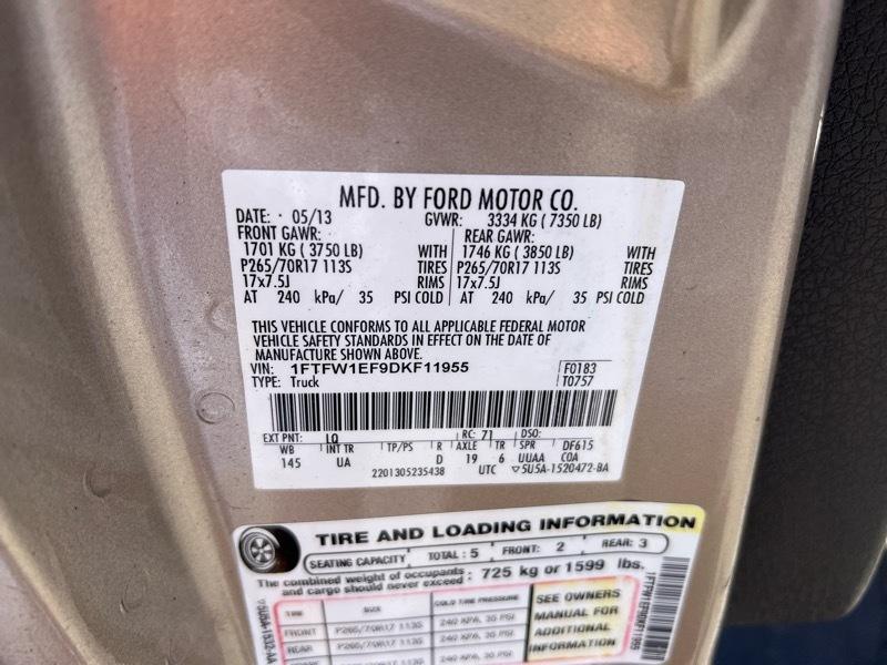 Ford F-150 4WD SuperCrew 145" Platinum 2013