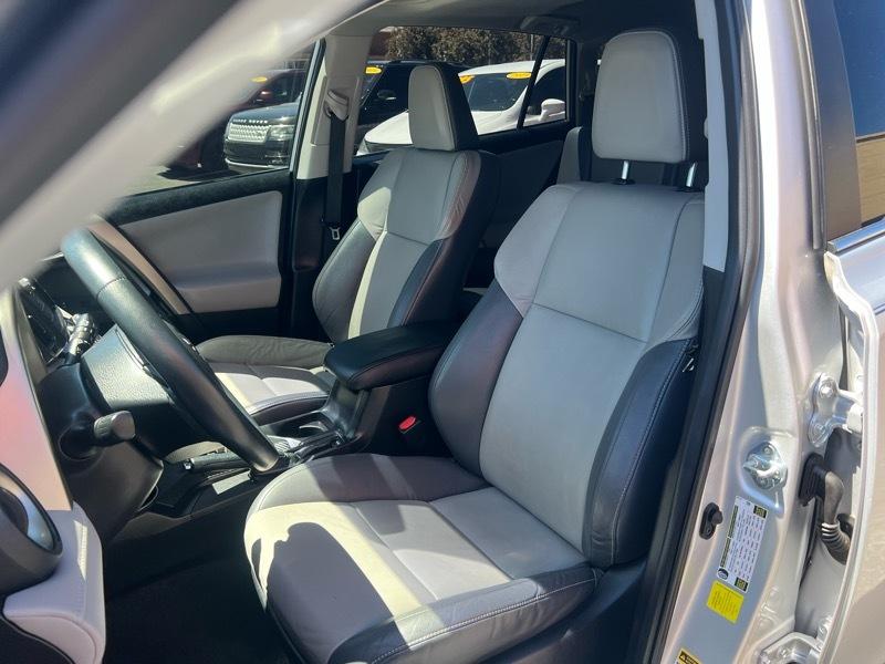Toyota RAV4 FWD 4dr Limited (Natl) 2014