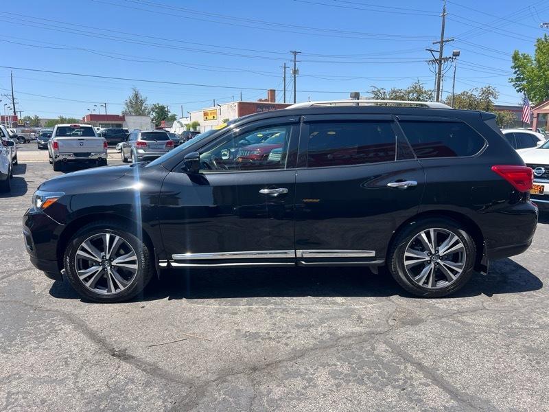 Nissan Pathfinder 4x4 Platinum 2019