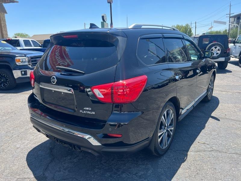 Nissan Pathfinder 4x4 Platinum 2019
