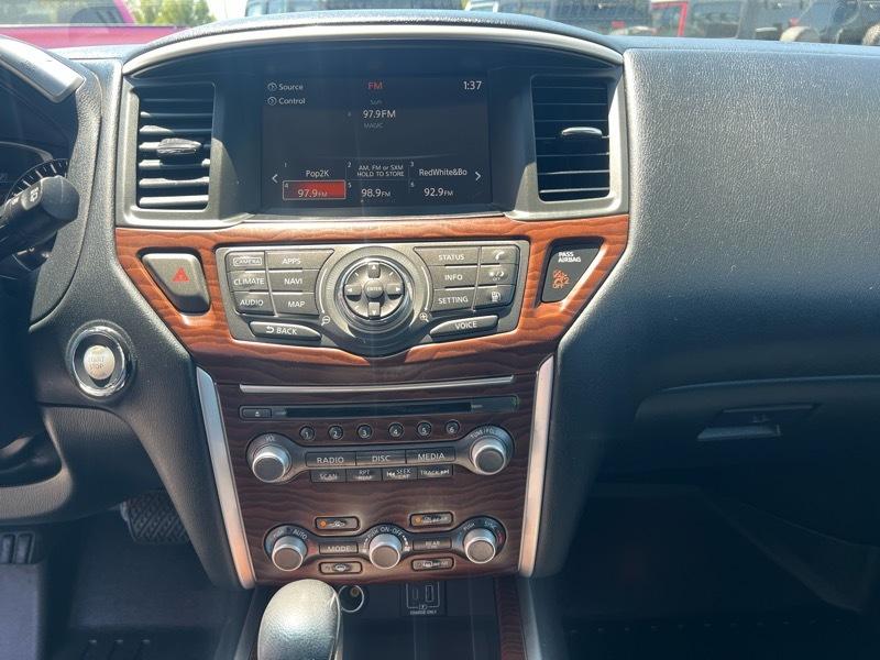 Nissan Pathfinder 4x4 Platinum 2019