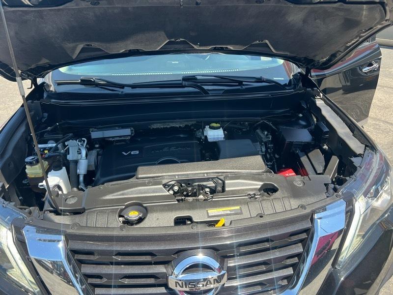Nissan Pathfinder 4x4 Platinum 2019