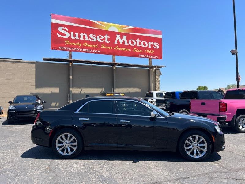 Chrysler 300 Limited AWD 2018