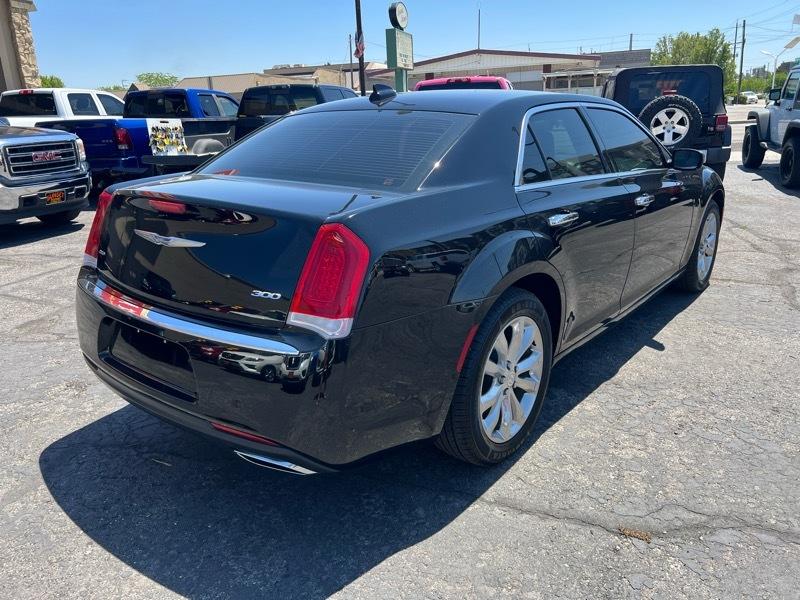 Chrysler 300 Limited AWD 2018