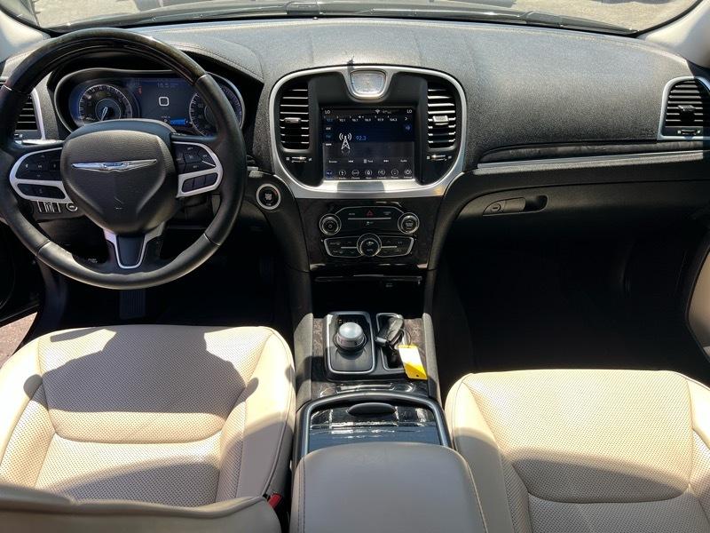 Chrysler 300 Limited AWD 2018