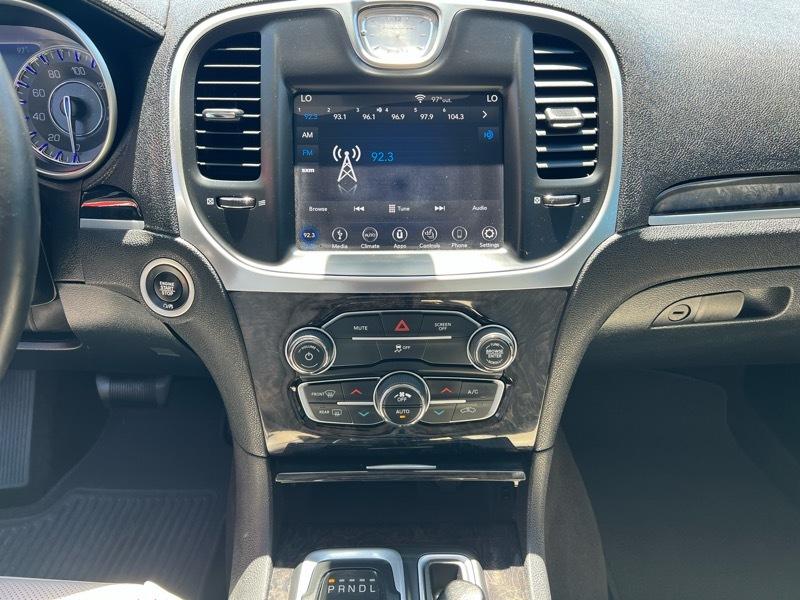 Chrysler 300 Limited AWD 2018