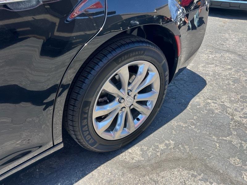 Chrysler 300 Limited AWD 2018