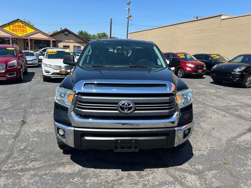 Toyota Tundra 2WD Truck Double Cab 4.6L V8 6-Spd AT SR5 (Natl) 2014