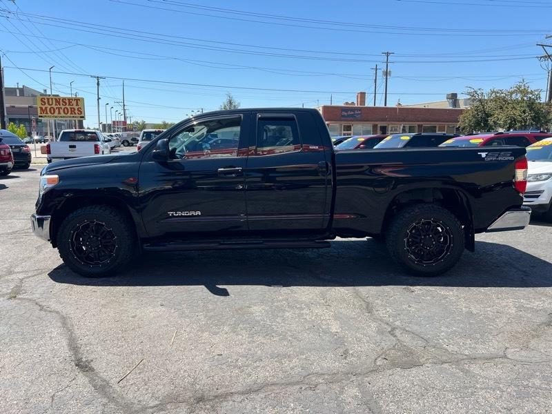 Toyota Tundra 2WD Truck Double Cab 4.6L V8 6-Spd AT SR5 (Natl) 2014