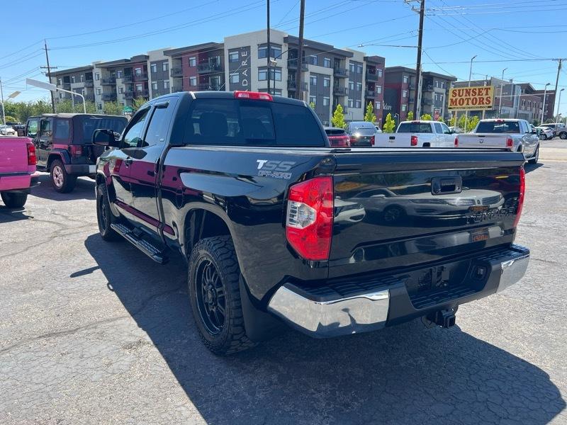 Toyota Tundra 2WD Truck Double Cab 4.6L V8 6-Spd AT SR5 (Natl) 2014