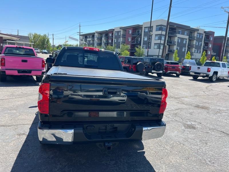 Toyota Tundra 2WD Truck Double Cab 4.6L V8 6-Spd AT SR5 (Natl) 2014