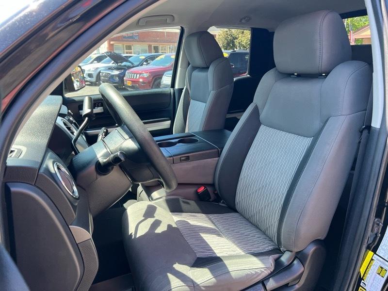 Toyota Tundra 2WD Truck Double Cab 4.6L V8 6-Spd AT SR5 (Natl) 2014