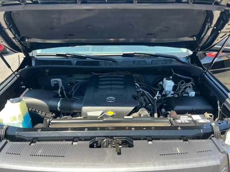 Toyota Tundra 2WD Truck Double Cab 4.6L V8 6-Spd AT SR5 (Natl) 2014