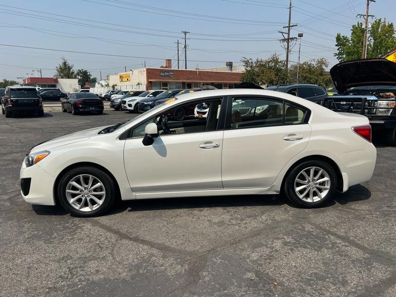 Subaru Impreza Sedan 4dr Auto 2.0i Premium 2013