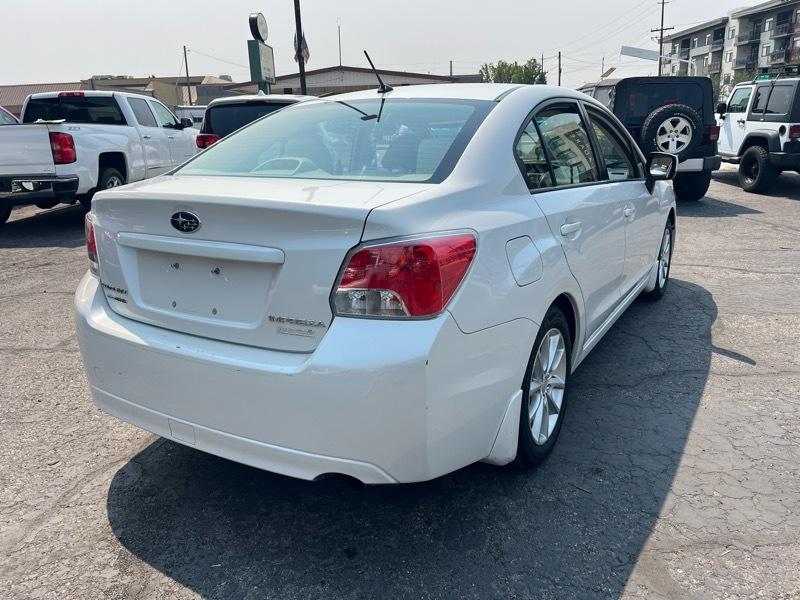 Subaru Impreza Sedan 4dr Auto 2.0i Premium 2013