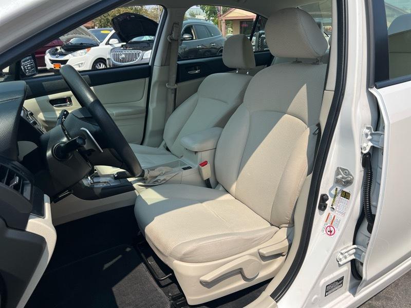 Subaru Impreza Sedan 4dr Auto 2.0i Premium 2013