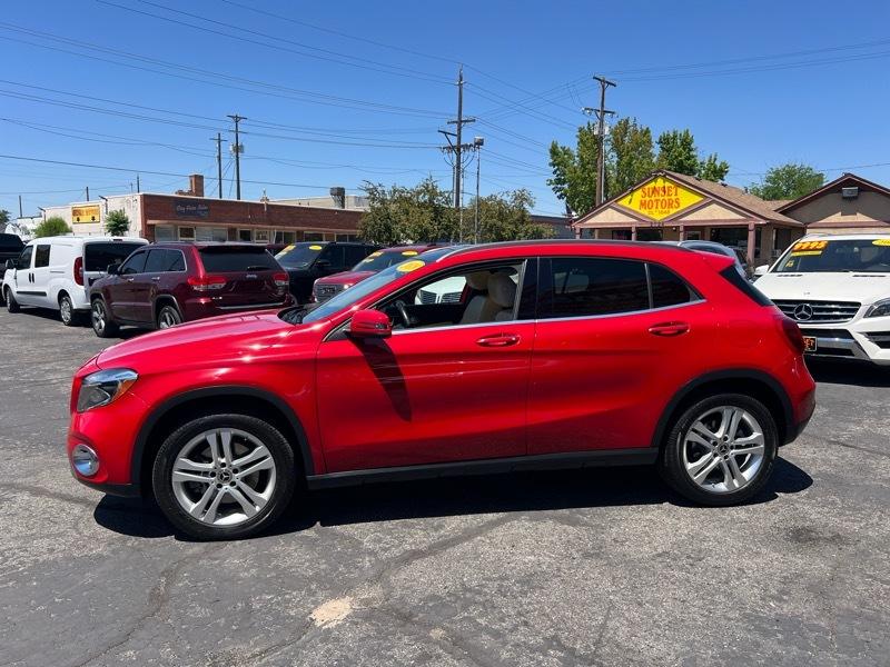 Mercedes-Benz GLA GLA250 2018