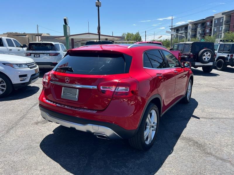 Mercedes-Benz GLA GLA250 2018