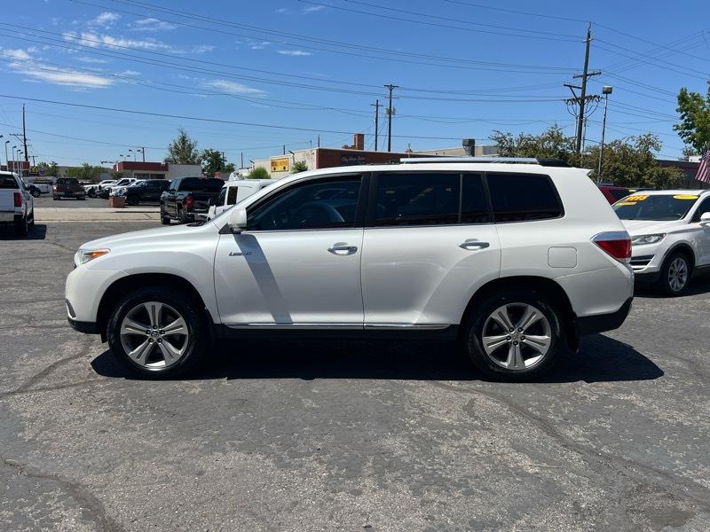 Toyota Highlander 4WD 4dr V6 Limited (Natl) 2013