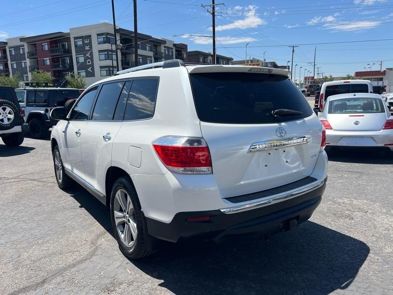 Toyota Highlander 4WD 4dr V6 Limited (Natl) 2013
