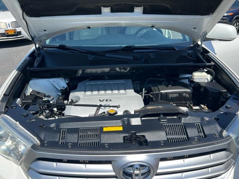 Toyota Highlander 4WD 4dr V6 Limited (Natl) 2013