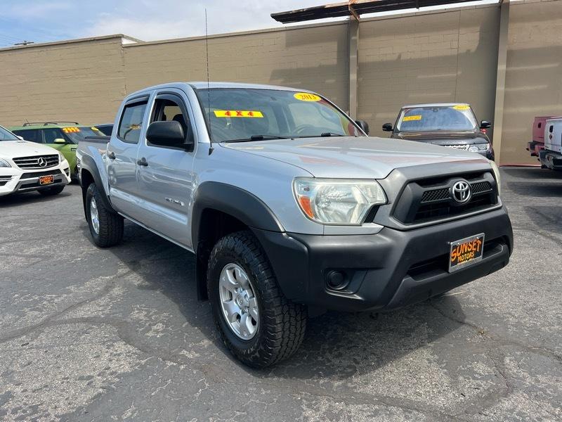 Toyota Tacoma 4WD Double Cab V6 MT (Natl) 2013