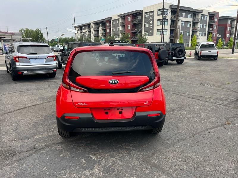 Kia Soul S IVT 2020