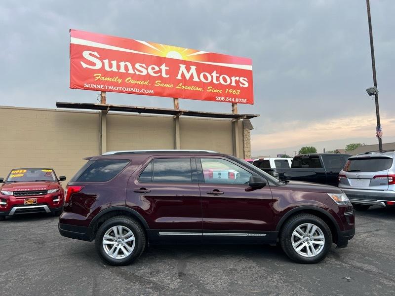Ford Explorer 4dr XLT 2019