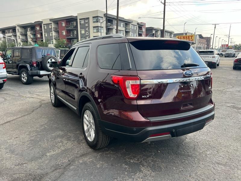 Ford Explorer 4dr XLT 2019