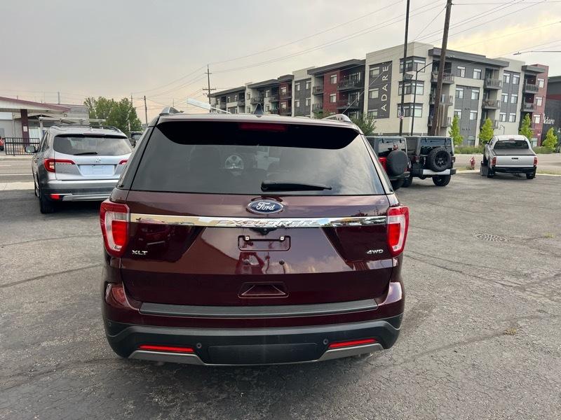 Ford Explorer 4dr XLT 2019