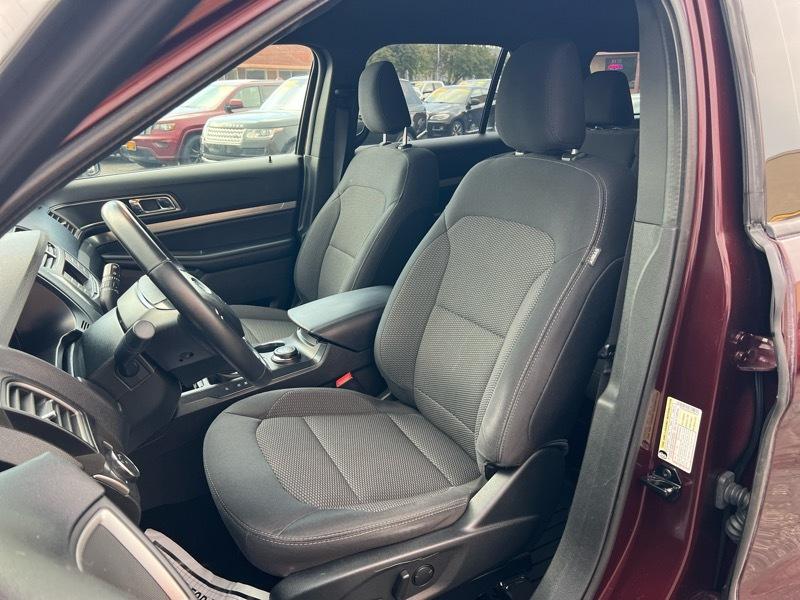 Ford Explorer 4dr XLT 2019