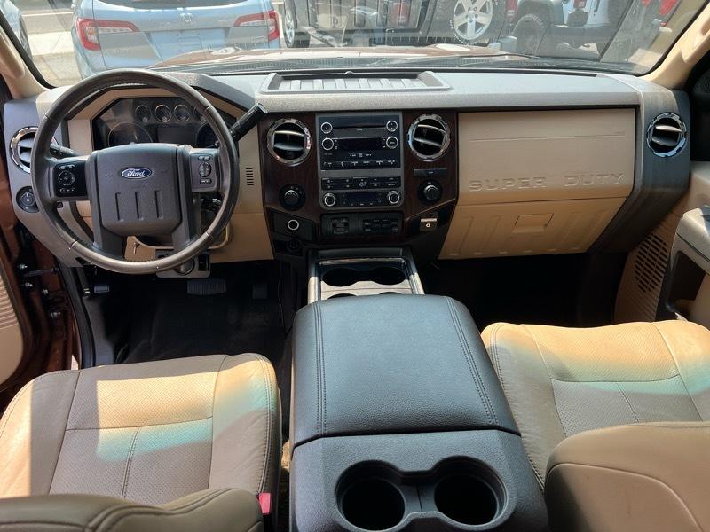 Ford Super Duty F-350 DRW 4WD Crew Cab 172" Lariat 2012