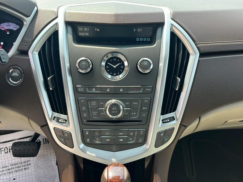 Cadillac SRX FWD 4dr Luxury Collection 2010