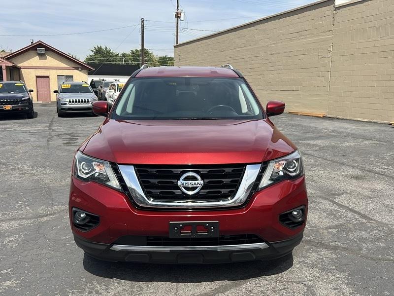 Nissan Pathfinder 4x4 SV 2018