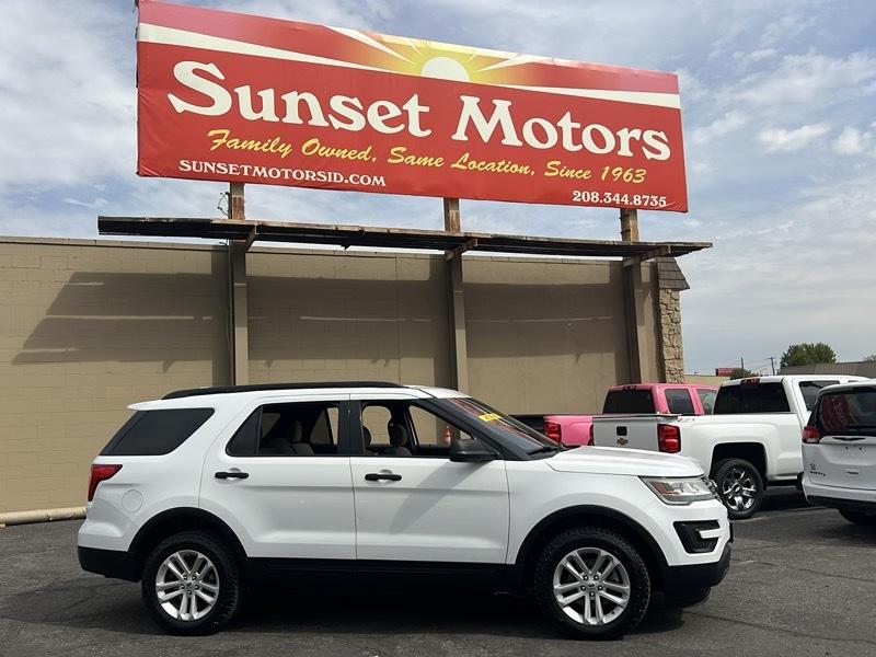 Ford Explorer Base 4WD 2017